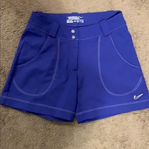 NWOT Women’s Nike golf performance shorts